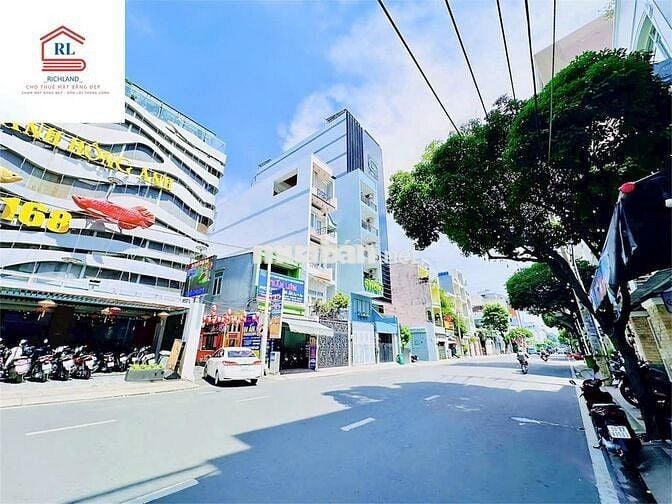 Cho Thuê Nhà GÓC 2 Mặt Tiền Đào Duy Anh, Phường 09, Quận Phú Nhuận