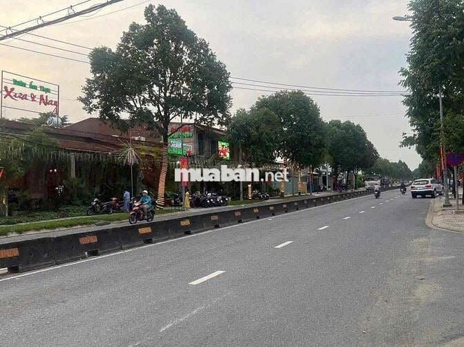 BÁN NHÀ CẤP BỐN MẶT TIỀN LÊ THỊ RIÊNG , PHƯỜNG THỚI AN QUẬN 12 - Diện