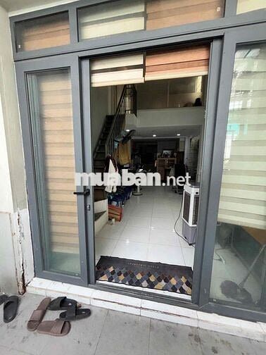 Bán Nhà Hẻm 3m đường số 48, cách Phạm Văn Đồng 100m. 35m2 3 tỷ 5