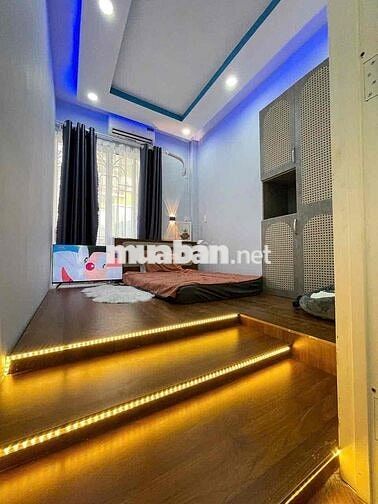 2PN RỘNG 50m2 CÓ BAN CÔNG SIÊU THOÁNG NGAY VÒNG XOAY DÂN CHỦ