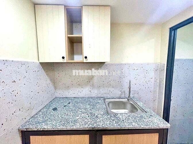 Duplex Gác Cao 2m Ngay Linh Trung Rộng 30m2