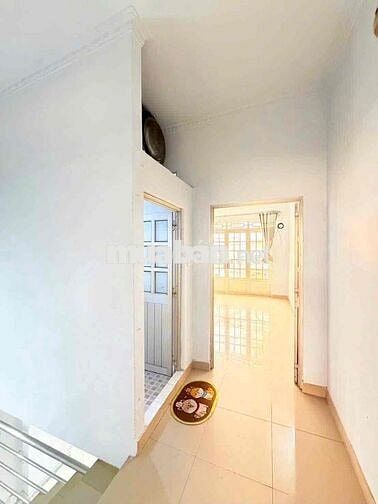 Cho thuê nhà nguyên căn mt hẻm xe tải Kinh doanh tốt