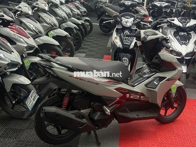 Honda Airblade 125cc 2025 Xám xi măng