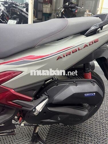 Honda Airblade 125cc 2025 Xám xi măng