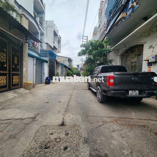 Cho thuê nhà Tầng 1 & 2 276/Mã Lò, 8 x 17m, 3pn2wc, Hẻm xe tải 8m