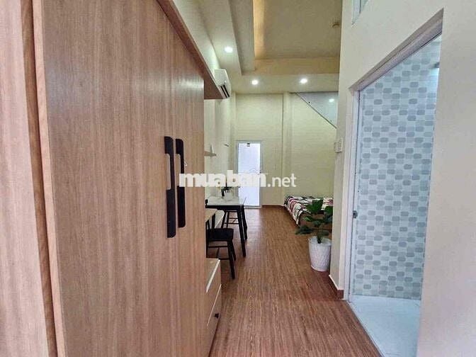 CHO THUÊ CĂN HỘ FULL NỘI THẤT, PHÒNG ĐẸP, CÓ  SÂN SAU, Ở NGAY