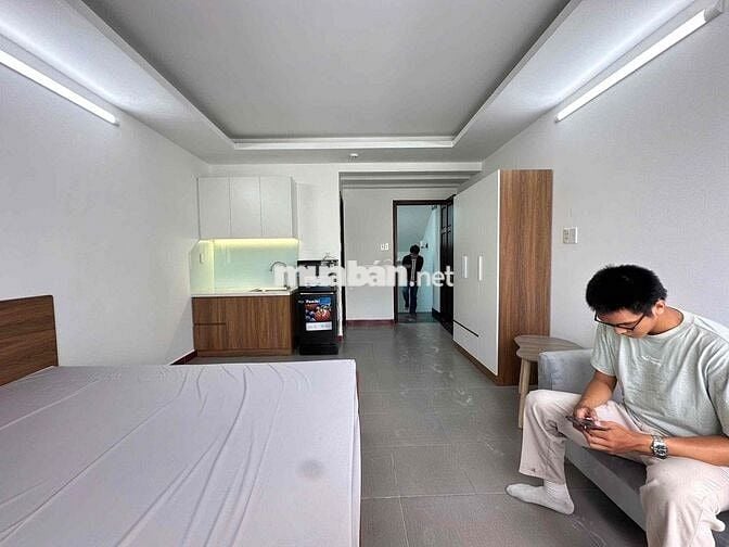 Căn hộ 40m2 ban công full nội thất khu vực: Âu Cơ - Lạc Long Quân.