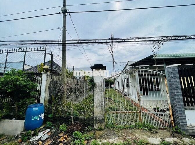 BÁN ĐẤT THỊ TRẤN CỦ CHI 285m2 Sổ riêng Giá 1tỷ4 Đường Nguyễn Văn Hoài
