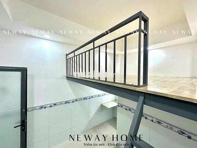 TRỐNG SẴN VÀI PHÒNG ĐI BỘ QUA ĐẠI HỌC CÔNG THƯƠNG - AEON TÂN PHÚ