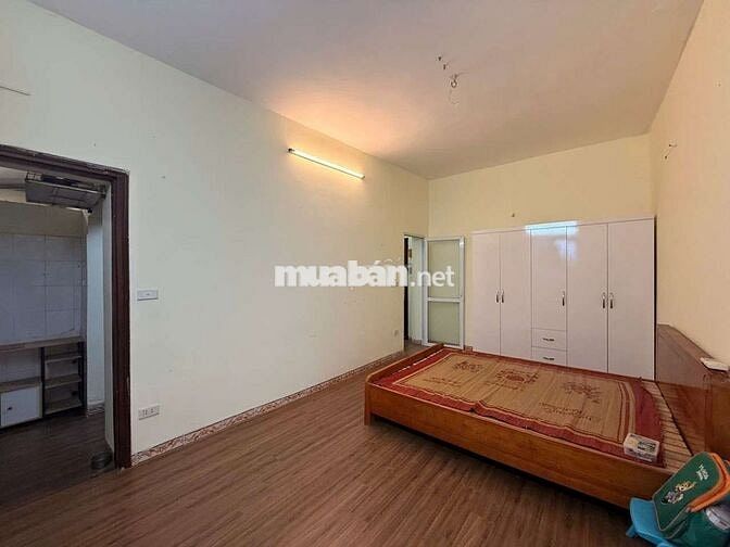 🔥 Chính chủ bán gấp căn tập thể tầng 4, ngõ 44 Vũ Trọng Phụng, 55m²
