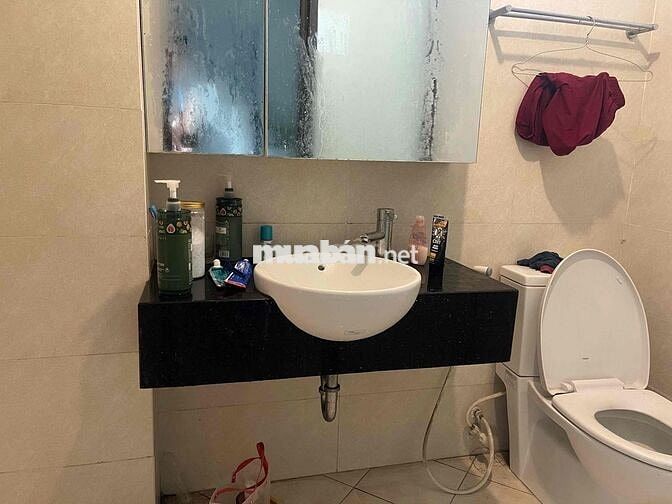 cho thuê tầng 1-2-4 mặt phố Hồng tiến
