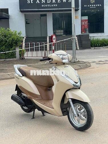 Honda Lead 125fi 2016 Vàng kem