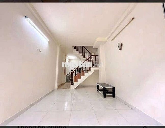 HƠN 3 TỶ NHÀ QUANG TRUNG GẦN CO.OPMART, 30M²,HẺM BA GÁC THÔNG