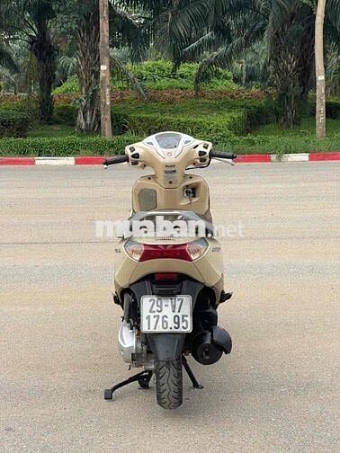 Honda Lead 125fi 2016 Vàng kem