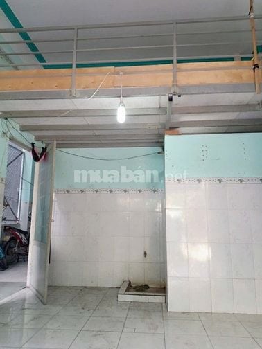 Cho thuê mặt bằng 35m2 có gác đường số 12 - Q Bình Tân 