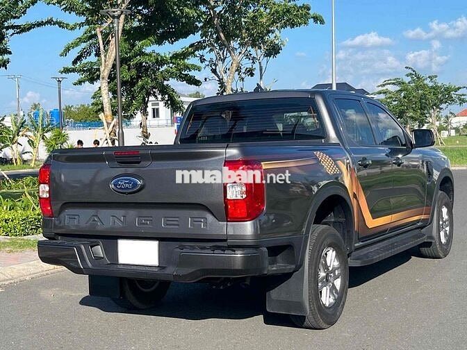 Ford Ranger XLS AT 4x2 2026 7.000 Km Xám