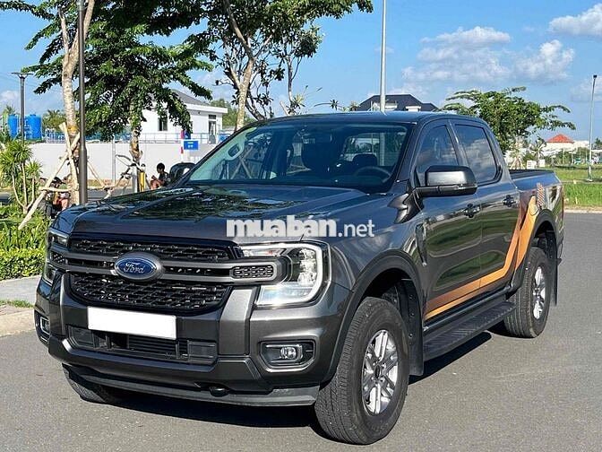 Ford Ranger XLS AT 4x2 2026 7.000 Km Xám