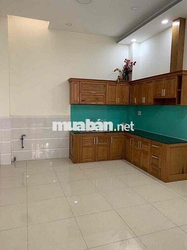 cho thuê nhà dương quãng hàm  p5 ( 4x12) lầu , 2pn , 2wc