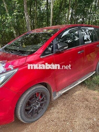 Toyota Innova E 2017 Đỏ 134611 km