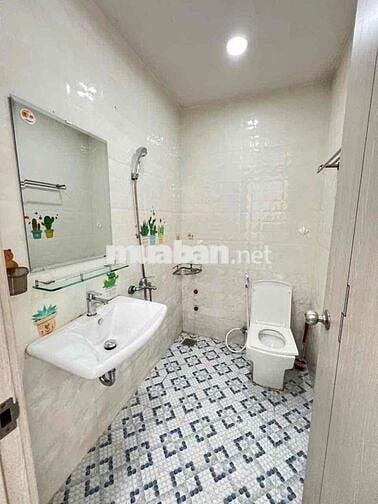CHO THUÊ STUDIO BAN CÔNG FULL NỘI THẤT NGAY TRUNG TÂM QUẬN 3