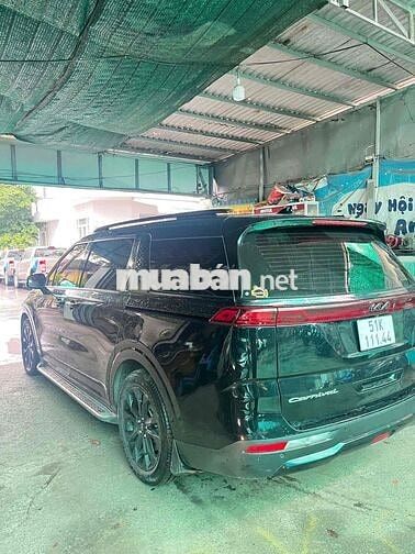Kia Carnival Signature 2022 Dầu Đen