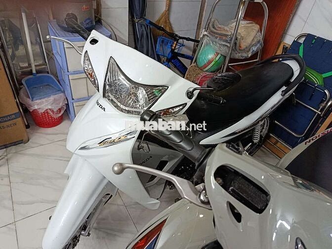 Honda Wave Alpha Trắng Việt Nam