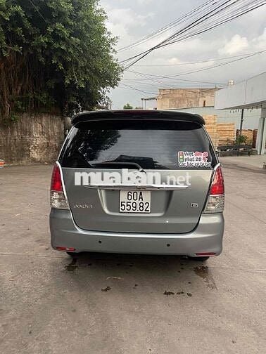 Toyota Innova GSR 2011 Bạc