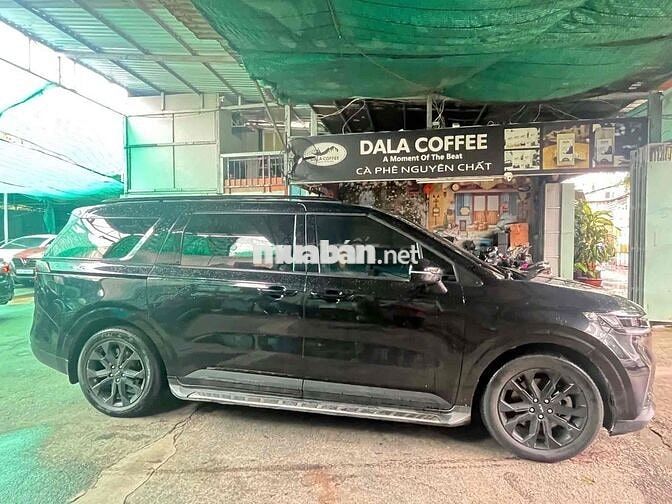 Kia Carnival Signature 2022 Dầu Đen