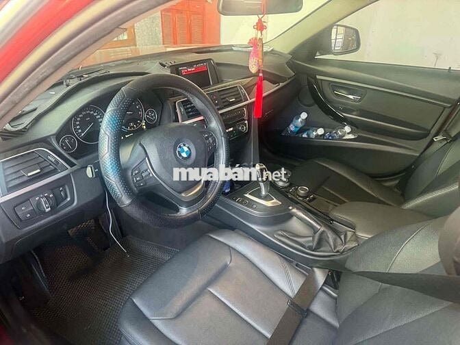 BMW 32*** km cam 5 chỗ