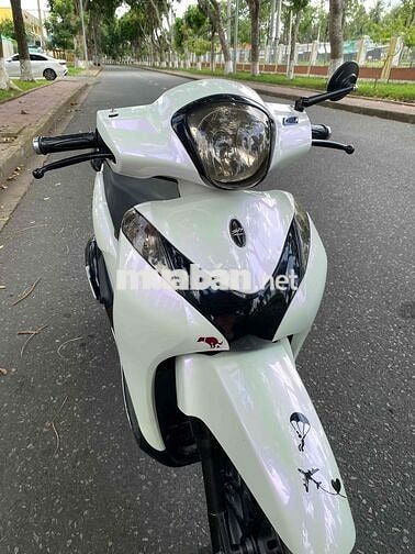 Honda SH Mode 2014 Trắng Nữ