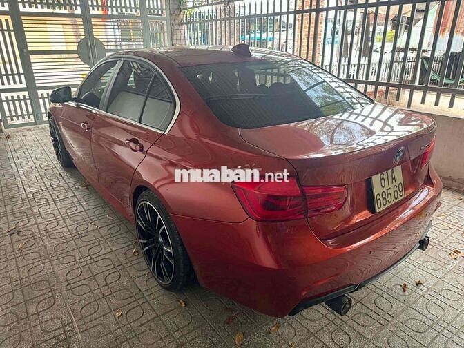 BMW 32*** km cam 5 chỗ