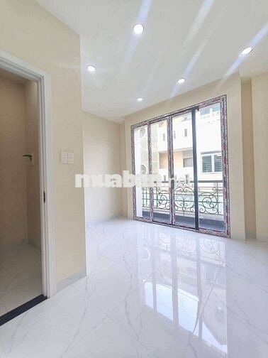 🏡 Nhà Đẹp 2PN 2WC Gần QL13 – Dọn Vào Ở Ngay