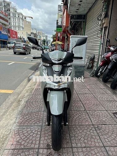 Honda SH 125i 4Val 2021 Xám Đen BSTP Chính Chủ