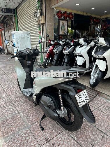 Honda SH 125i 4Val 2021 Xám Đen BSTP Chính Chủ