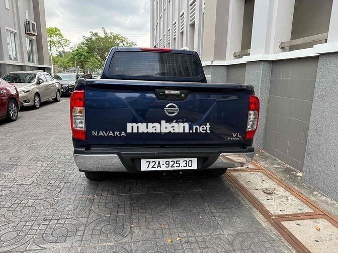 Nissan Navara Premium 2018 Số tự động Xanh