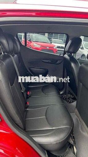 VinFast Fadil Tiêu chuẩn 2022 Đỏ