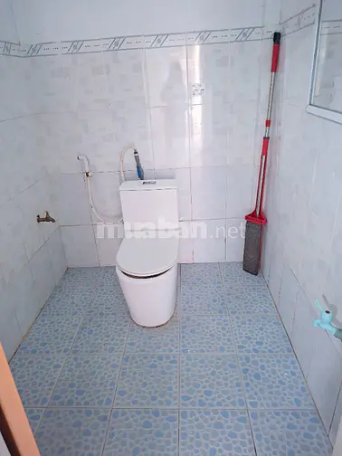 CHO THUÊ NHÀ, KINH DOANH, CÓ SÂN ĐẬU XE HƠI, ĐƯỜNG RỘNG, CÓ VƯỜN