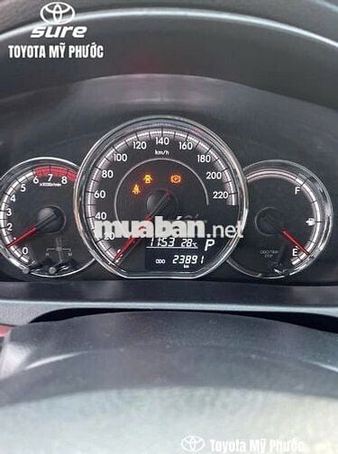 Toyota Vios 2024 1.5E CVT Đỏ 24.000 km