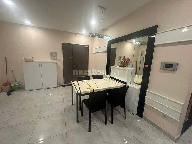 Căn 115m2,3p ngủ- Nội thất- Carillon 1- Hoàng Hoa Thám- giá 15tr/tháng