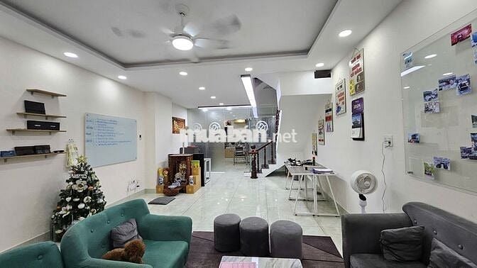 CHO THUÊ MẶT BẰNG KINH DOANH TẦNG TRỆT NGAY KĐT VẠN PHÚC GIÁ CHỈ 15TR