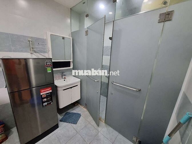 Căn hộ dịch vụ đủ nội thất gần Aeon Long Biên