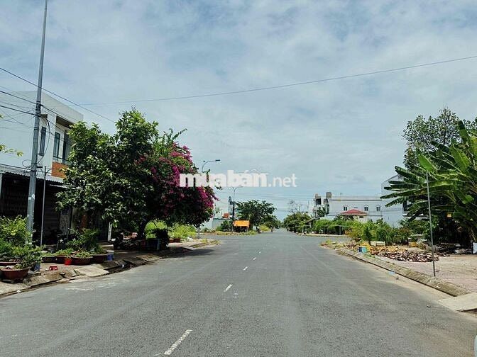 NỀN ĐẸP ĐƯỜNG SỐ 9 KHU VĂN HOÁ TÂY ĐÔ (MẶT TRỜI ĐỎ)