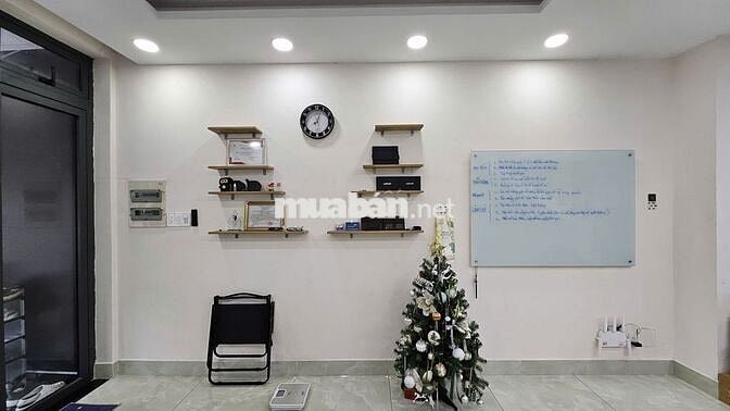 CHO THUÊ MẶT BẰNG KINH DOANH TẦNG TRỆT NGAY KĐT VẠN PHÚC GIÁ CHỈ 15TR