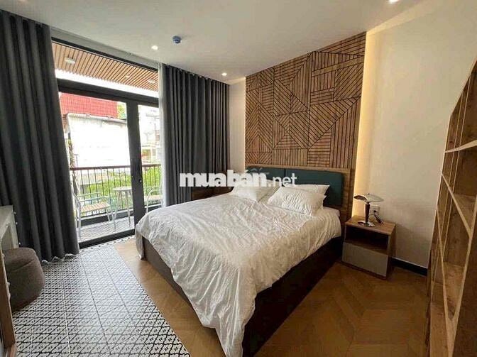 Căn Hộ Dịch Vụ Mới 100%, Full Nội Thất, Nguyễn Thị Minh Khai,Quận3,Q1