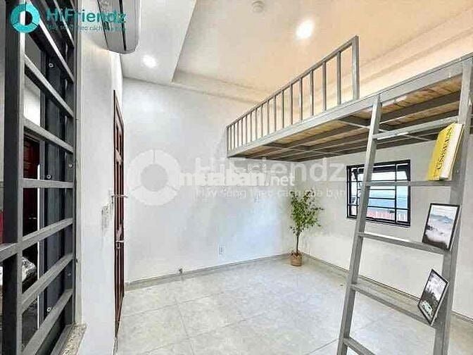BAN CÔNG VIEW ĐẸP THUẬN TIỆN QUA Q7, 8, 5, 1