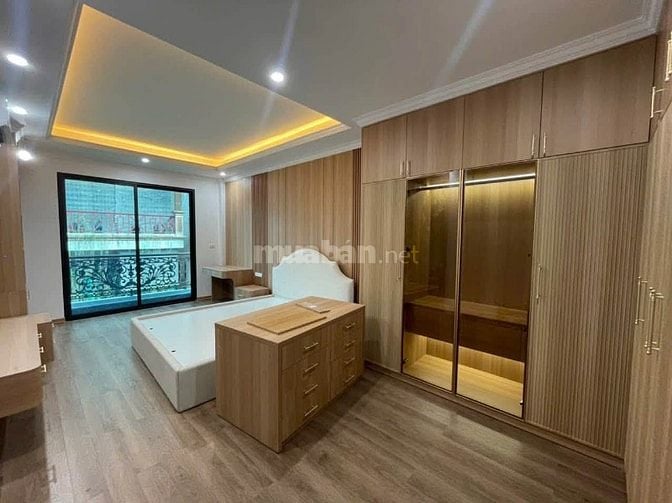 Bán nhà phố Cù Chính Lan, Thanh Xuân 83m, 4 tầng, mt 4.2m. Giá: 27.2 