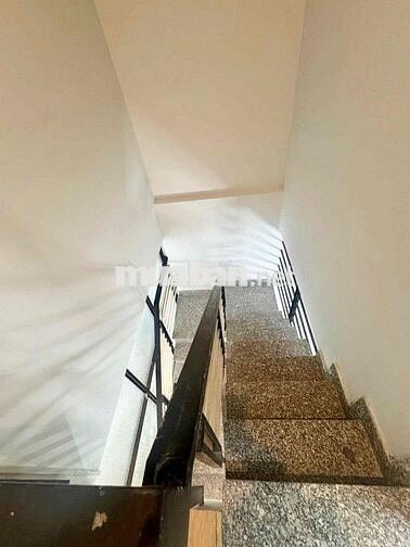 Nhà Mới 4x11m 1Lửng + 1Lầu (3PN 2WC) Hẻm 6m. LÊ VĂN QUỚI. Bình Tân