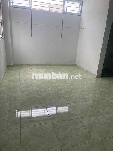 Cho thuê phòng 30m2 Âu Cơ Tân Bình