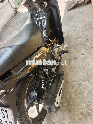 Yamaha Sirius RC Đen Vàng