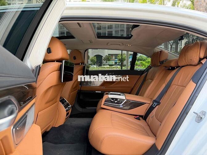 BMW 730Li model 2016 Trắng